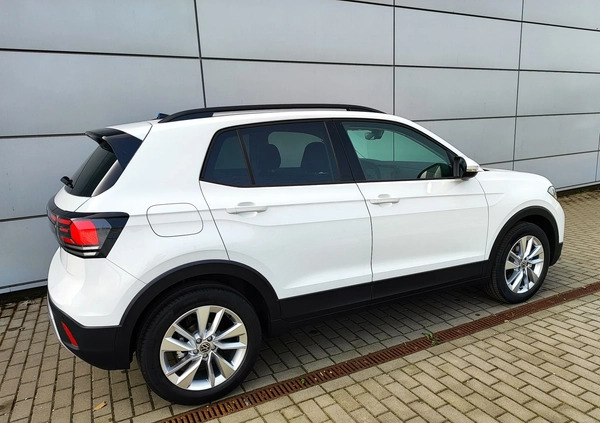 Volkswagen T-Cross cena 123500 przebieg: 10, rok produkcji 2024 z Kołobrzeg małe 742